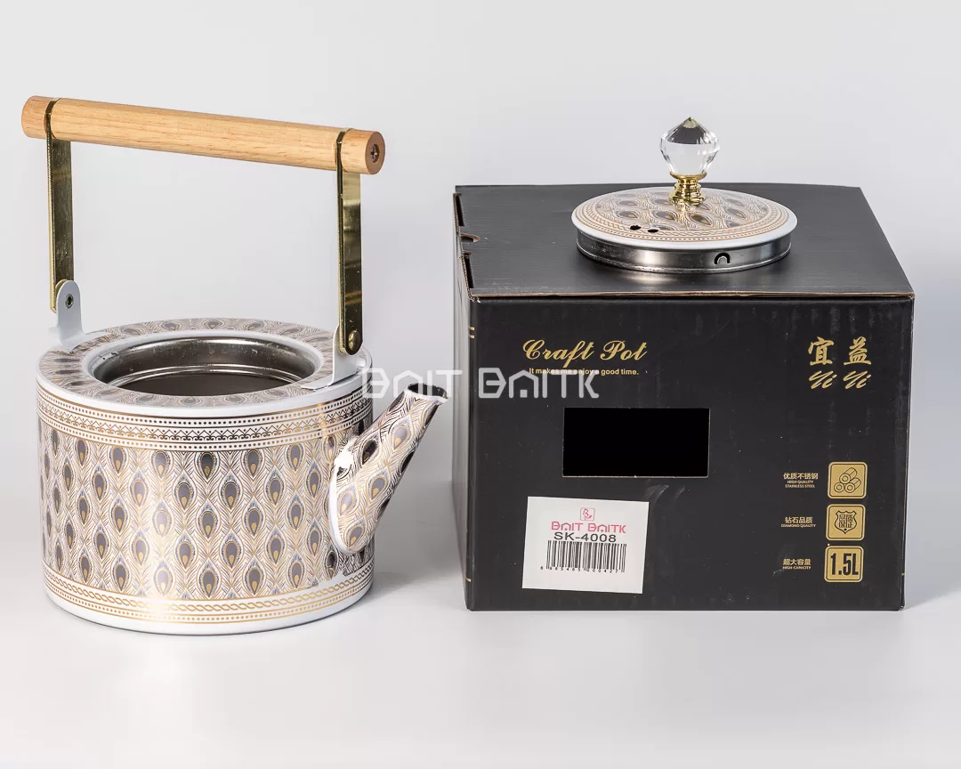 إبريق شاي ستانلس ستيل بنقشة ريش سعة 1.5 لتر مع العلبة